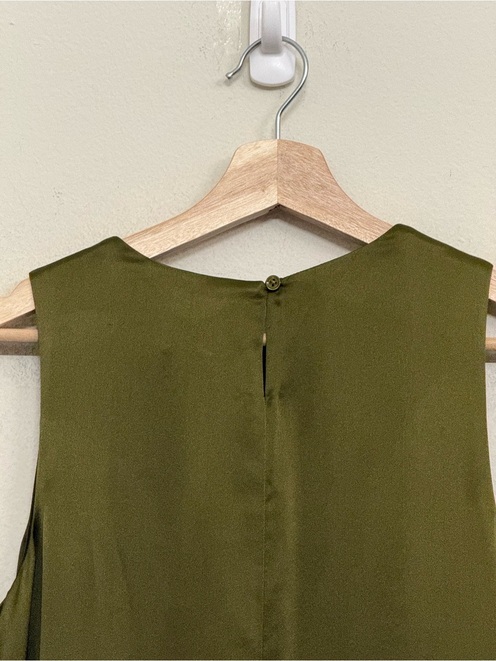 NWT Reformation Jessalyn Silk Lace Mini Dress in Moss Green Size S - Picture 11 of 17